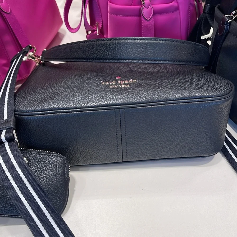 Kate Spade Rosie Shoulder Bag With Tech Attachment AirPod 
Black 
NWT - Picture 7 of 16